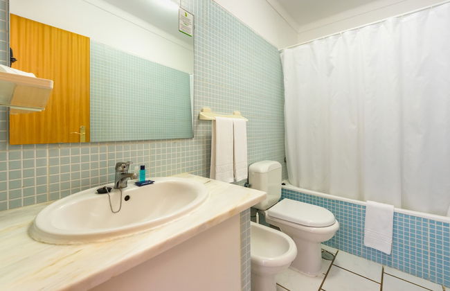 Apartamentos Turísticos Club Ouratlântico - Photo 41