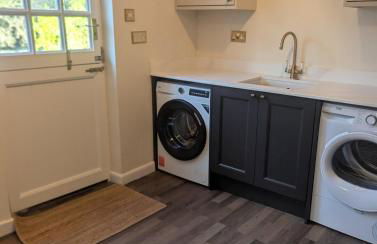 Cosy Riverside Hideaway - Photo 21