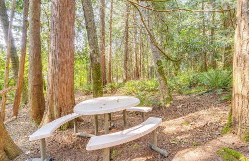 Family-Friendly Silverdale Home with Private Deck! - Foto 27