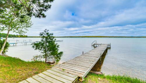 Higgins Lake House with Swimming Dock! - Photo 5