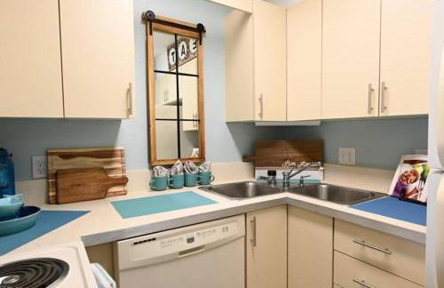 Oceanfront condo, ocean view and indoor pool - Foto 7