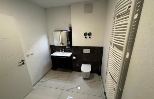 Moderne 4 Personen Unterkunft - Foto 7