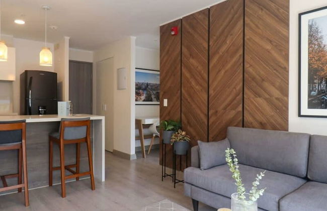 w Charming 1BR in San Isidro - Photo 3