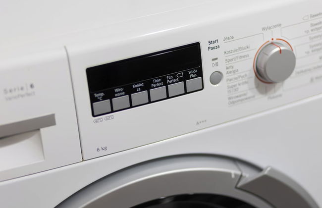 Comfy Apartment With Parking by Renters - Photo 38