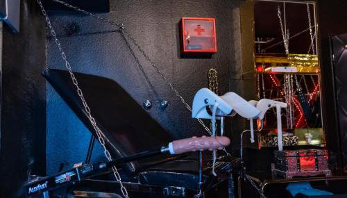 BDSM Stundenhotel BlackKingdom - Foto 5