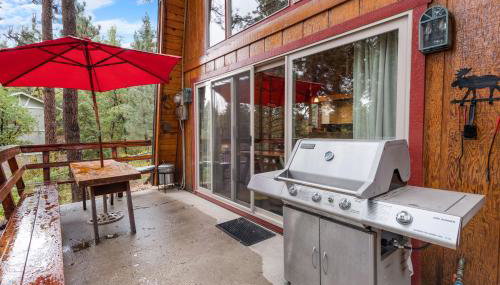 Zen Den - Beautiful A-frame cabin with classic brick wood burning fireplace and a hot tub - Foto 5