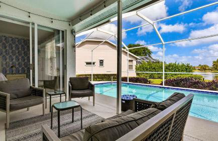 Private Pool Pond Views Bonus Lounge in Gated Naples Community Drive to Dining Sand - Foto 3
