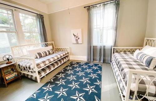 Modern & Centrally Located Stay at Calypso Dreams - Foto 4