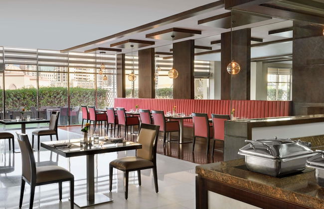 Movenpick Hotel Apartments Al Mamzar Dubai - Photo 58