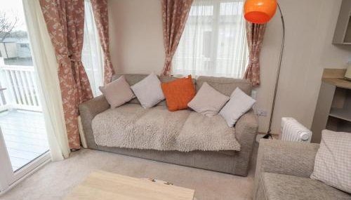 Cresswell Towers - Photo 4