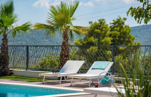 Villa Florinda with Pool and Prime Location near Split - Photo 14