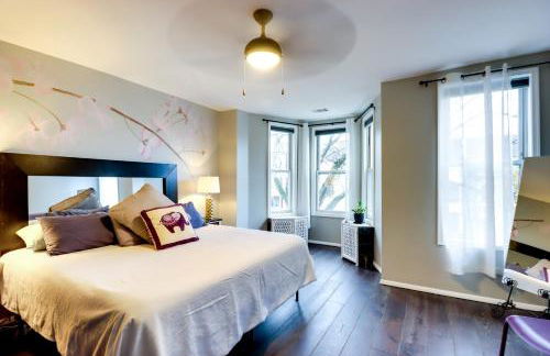 Unique DC Row House Near Historic H Street! - Foto 11