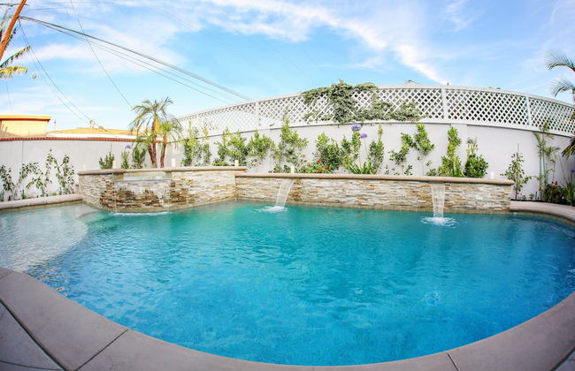 Stunning 8 bedroom 6 bathroom Pool Home - Foto 28