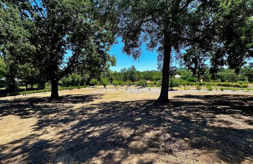 Peaceful Country Getaway Near Casino Shopping - Photo 46