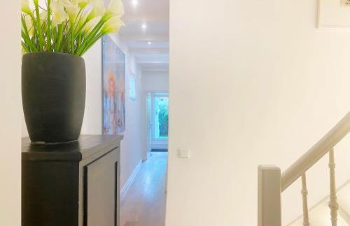 White Apartment Hamburg - Foto 14