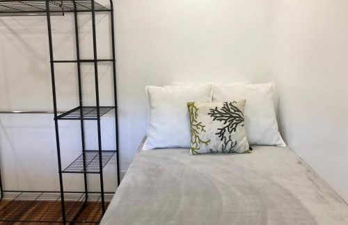 Mākaha House - Photo 17