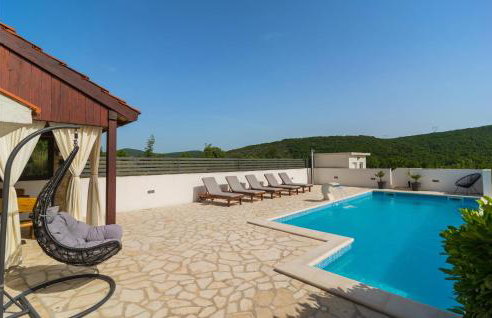 Three-Bedroom Holiday Home In Brstanovo - Foto 7