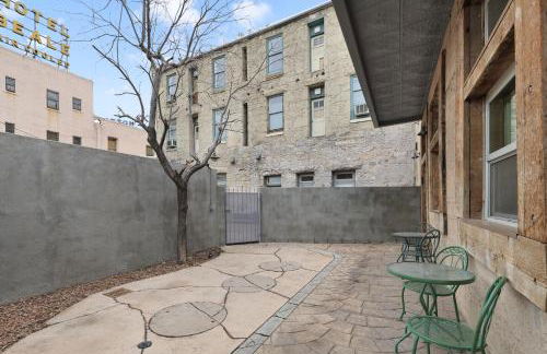 Brunswick Studio 102 - Photo 14