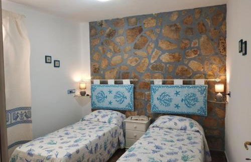 Domo sa prama - Foto 1