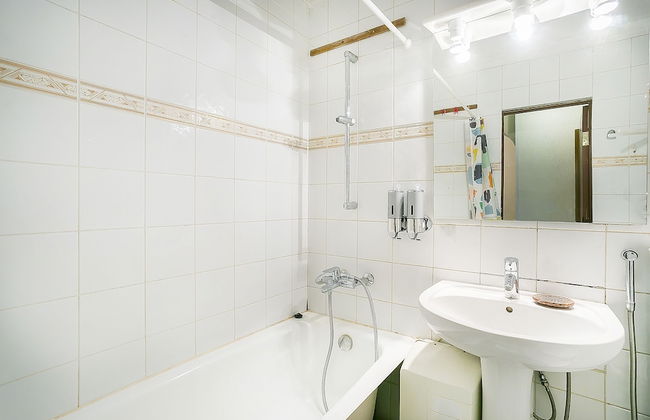 Apartment on Tryokhgorny Val 3 - Foto 12