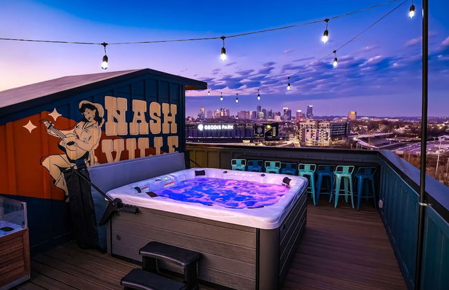 Hot Tub Game Room Rooftop Downtown Nashville - Foto 9