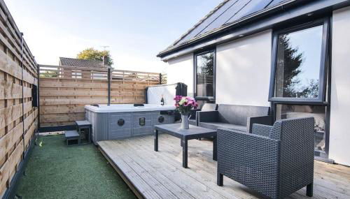 Hoxne Cottages - Sunflower Cottage with private hot tub - Foto 4, Garden