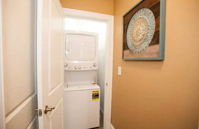 Lux Condo Near Boston - 3 King Beds 2 Bath-parking - Foto 18