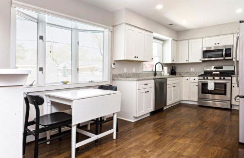 The VIBE House with POOL - Foto 8