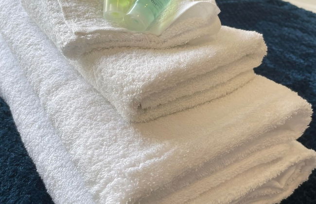 Lovely 3 Bedroom Apartment In Newcastle Upon Tyne With Free Parking - Photo 21