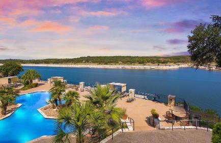 Lake Travis Stunning Waterfront, Sunset & Pool Views, Pet Friendly, Boat Ramp, Lago Vista, Texas - Foto 1