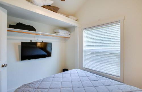 Private Pond and Dock! Cozy Cabin in Southern Oregon - Foto 12