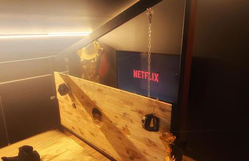 Love Room Luxure 50 Nuances - Photo 10