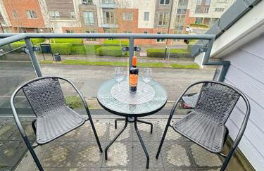 Luxury 3 Bedroom House With FREE Parking - Foto 15