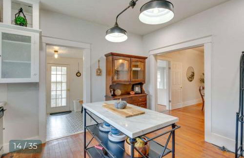 Canton Walkable Downtown Pack n Play Pets Family - Photo 36