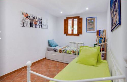 Detached villa for 6 People in Lloret de Mar with comunal Outdoor swimming pool - Foto 20