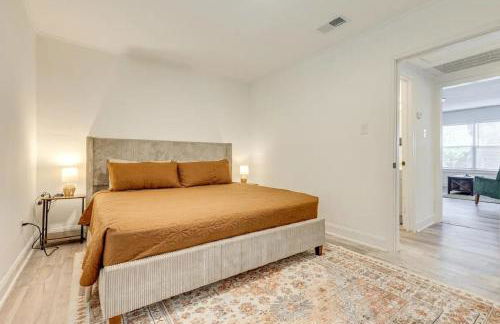 Mid-Town Cave for 6 Guests 3 Bedroom 1 Bath - Foto 8