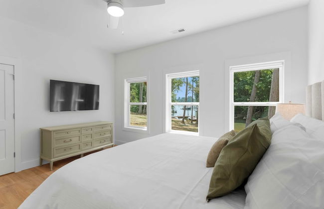 Hideaway Cove Private Dock, Firepit, New Build - Photo 37