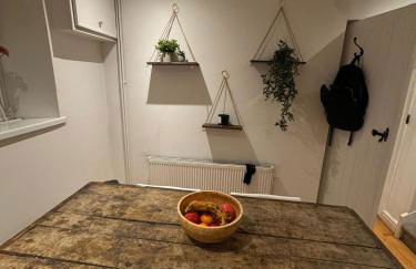 Cosy Cottage 7 mins from Cardiff City Center - Foto 7