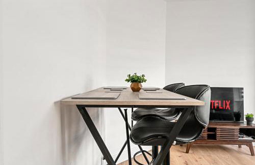 2 Bed Luxury Parking and Garden - Close to Heathrow - Foto 17