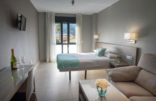 Apartamentos Santa Clara - Photo 11