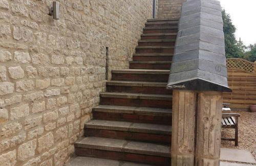 Luxury Victorian Hayloft barn self contained - Photo 31