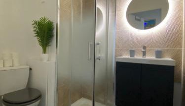 Les Quais centre-ville - Photo 4, Shower