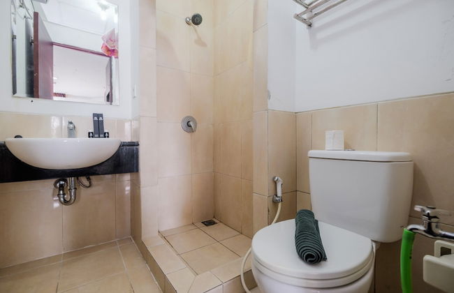 Scenic And Homey Studio Apartement At Mangga Dua Residence - Photo 7
