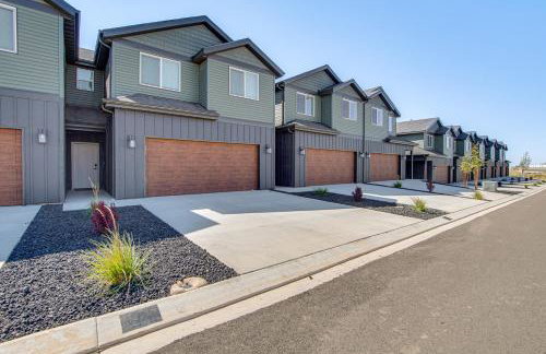 Built in 2025 Parowan Escape with Views! - Foto 3