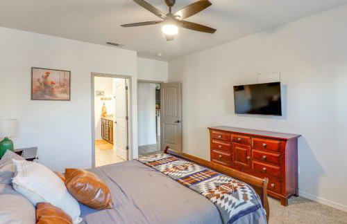 Fire Pit, Pets Welcome Home 4 Mi to Dtwn Carlsbad - Foto 13