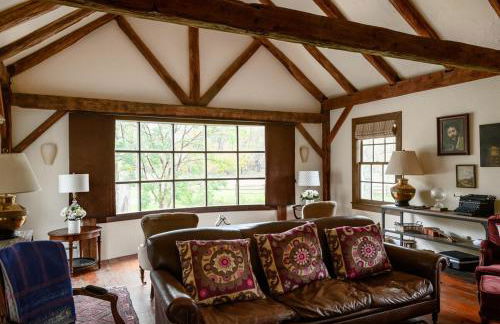 Elegant 7BR Estate with Pool & Hot Tub in Berkshires - Foto 56