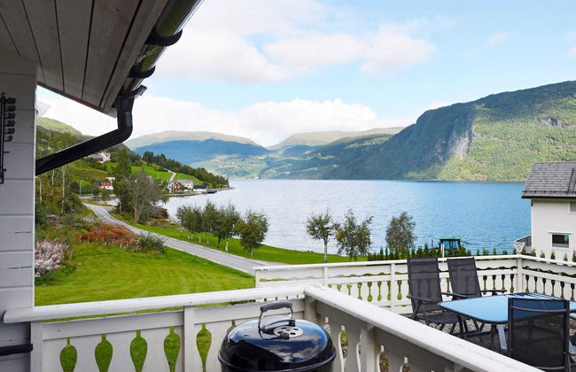 4 Person Holiday Home in Utvik-by Traum - Foto 1