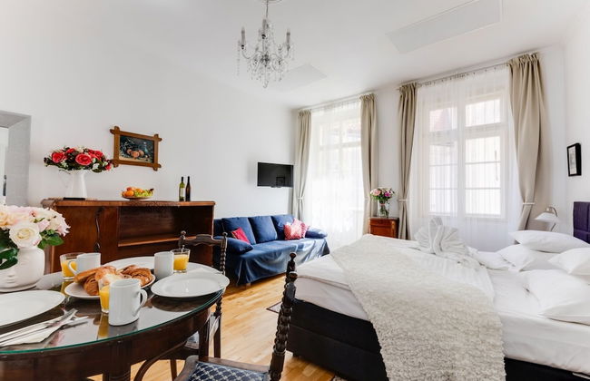 Prague Siesta Apartments - Photo 54