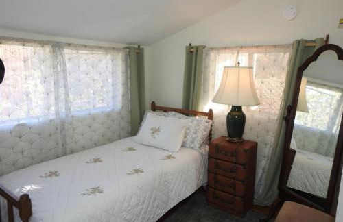 Miners Choice 3 Bedroom on Main St Bonus Rooms Sleeps up to 9 TV WIFI Piano - Foto 37