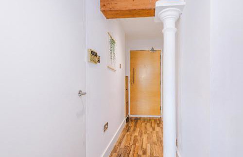 Central MCR 2BR 2BA, Parking, WiFi, Full Kitchen - Foto 8